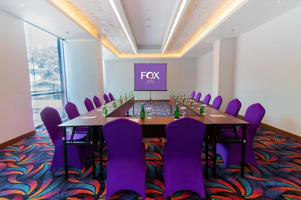 Fox Hotel Jayapura Ngoại thất bức ảnh