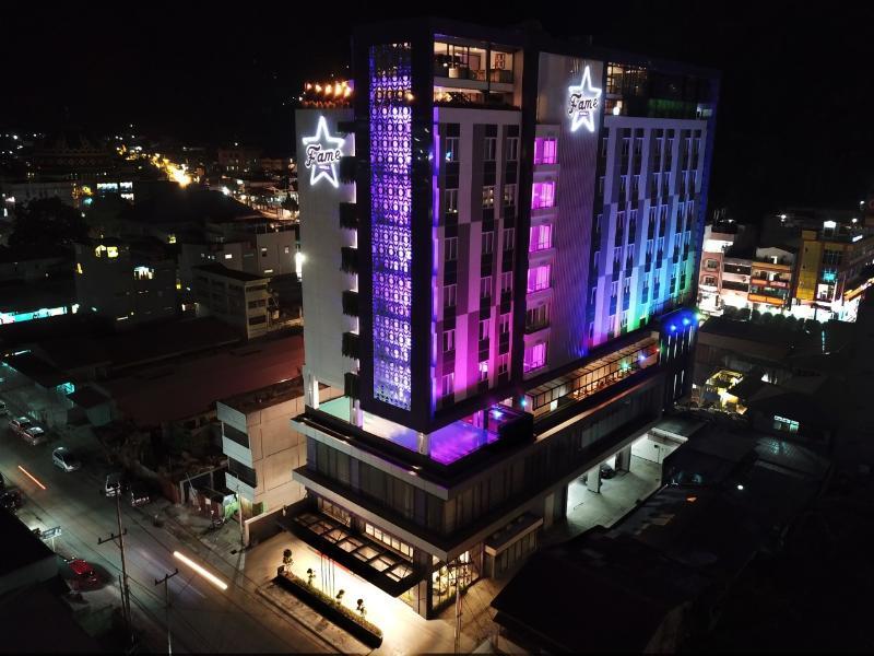 Fox Hotel Jayapura Ngoại thất bức ảnh